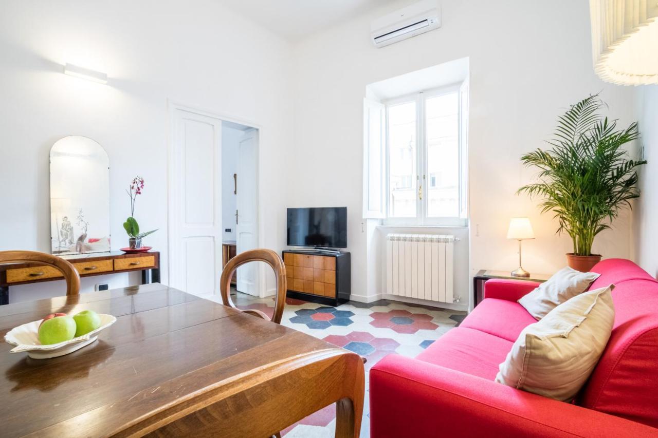 Relax Apartment Zanardelli, Piazza Navona ローマ エクステリア 写真